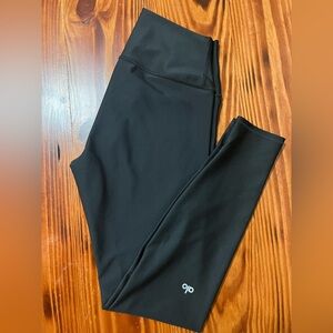 Alo Yoga High-Waist Airlift Leggings – Black – Size L – Sculpting Glossy Finish